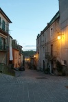 Capannelle 08.jpg

42,62 KB
399 x 600
07/07/2004